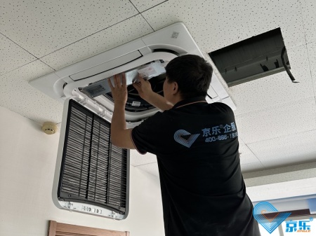 蘇州工業園區冷卻塔節能改造：水循環泵變頻技術降耗 25%